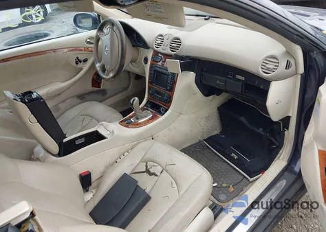 2004 Mercedes-Benz Clk 500 z USA, uszkodzony, nr VIN WDBTK75G54T022665